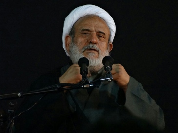 حضرت استاد انصاریان: بهای خون امام حسین (ع) و یارانش، با تمام دنیا قابل معاوضه نیست